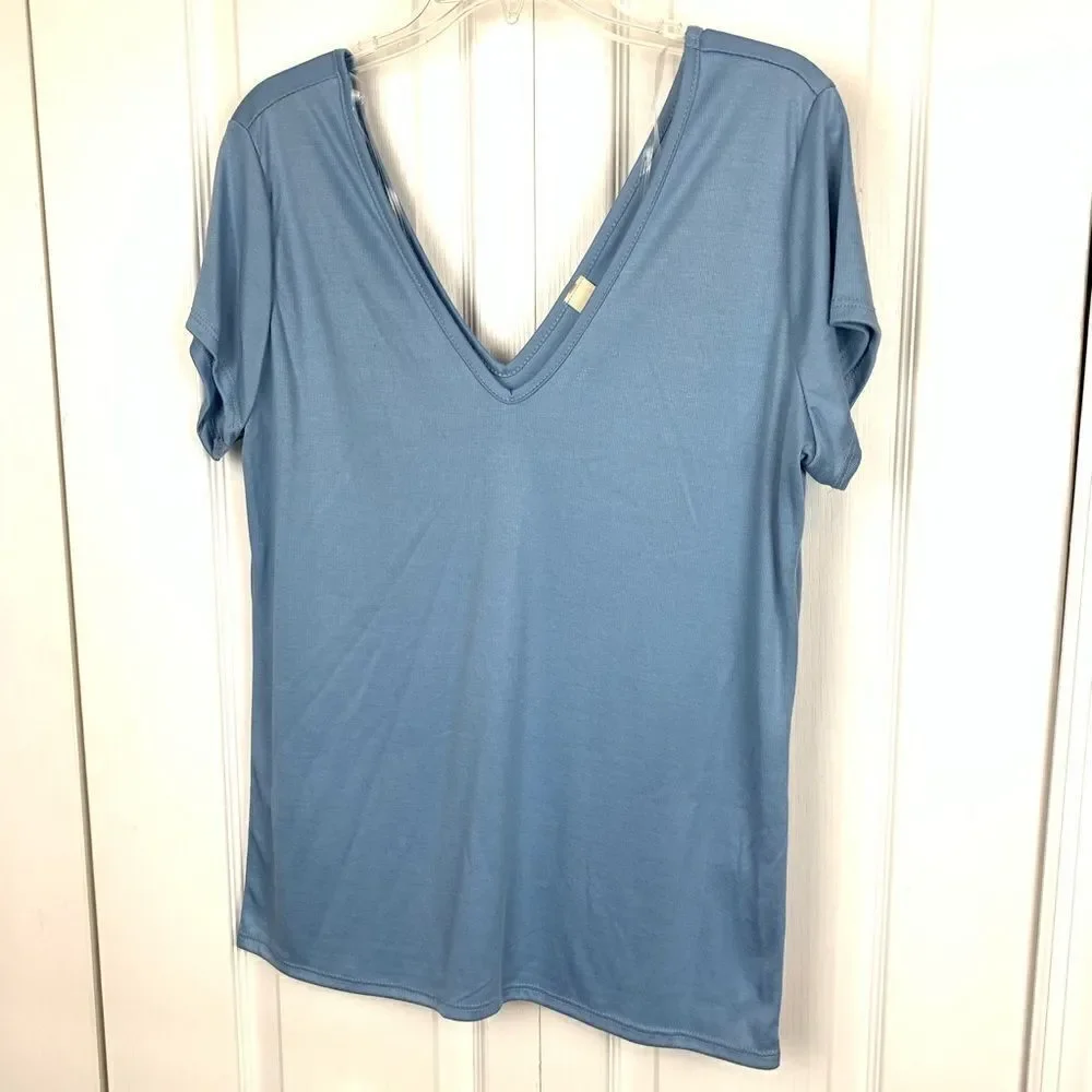 Blue Leopard Plus Size Top - Picture 1 of 4